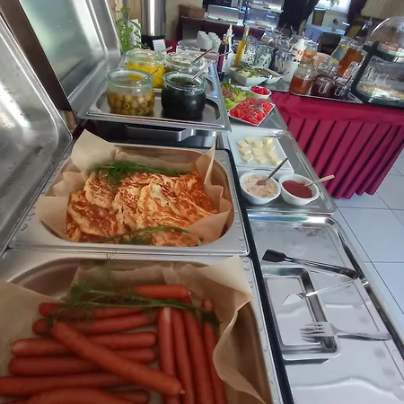 Dworek Bursztynowe Piaski 3*