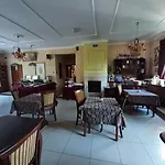 Alojamento de Acomodação e Pequeno-almoço Dworek Bursztynowe Piaski Gdańsk