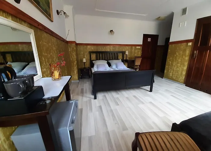 فندق مبيت وإفطار Dworek Bursztynowe Piaski