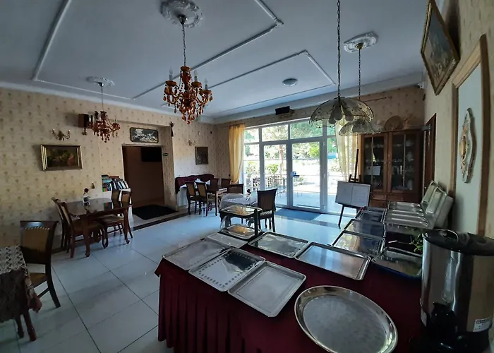 Dworek Bursztynowe Piaski 4*