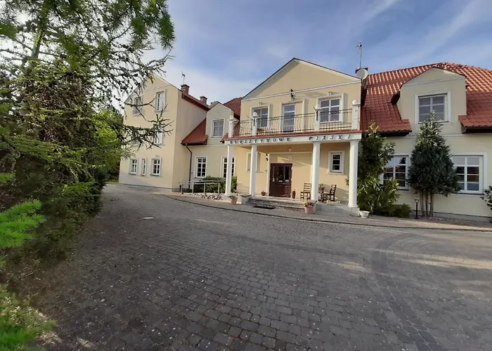 Bed & Breakfast Dworek Bursztynowe Piaski 4*